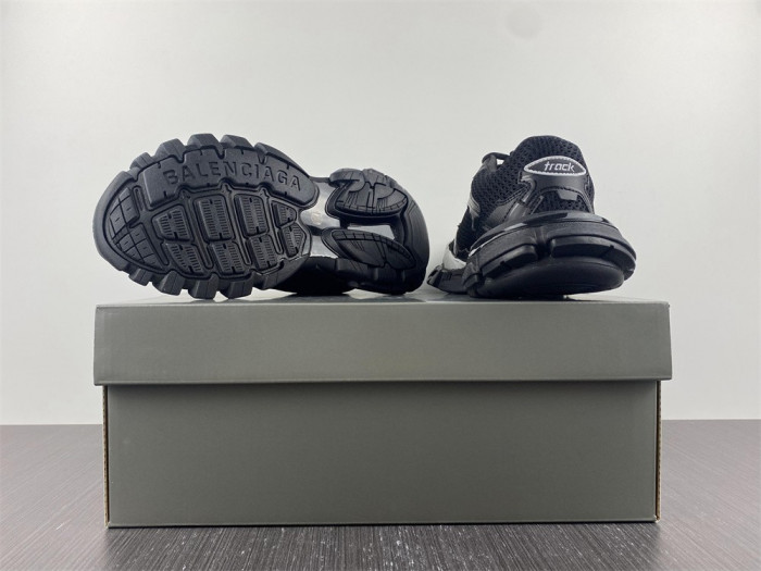 blcg track black 542436 w3nu2 9149