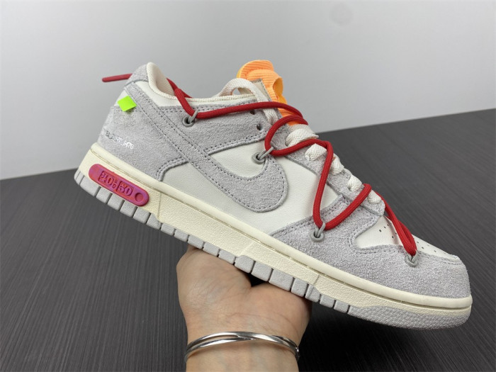 nike dunk low lot 40 dj0950-103