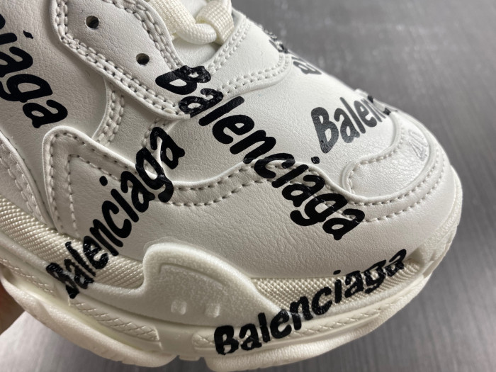 Ba*len*cia*ga triple s sneaker 536737 w2fab 9010
