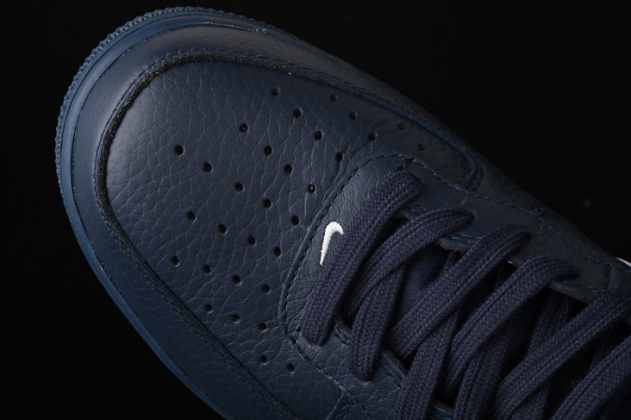 nike air force 1 mid 