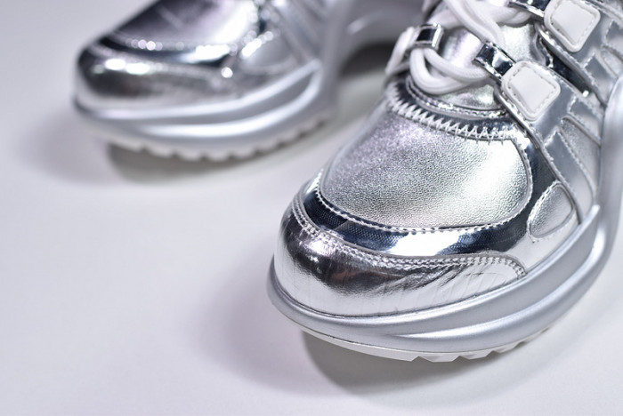 louiv archlight sneaker