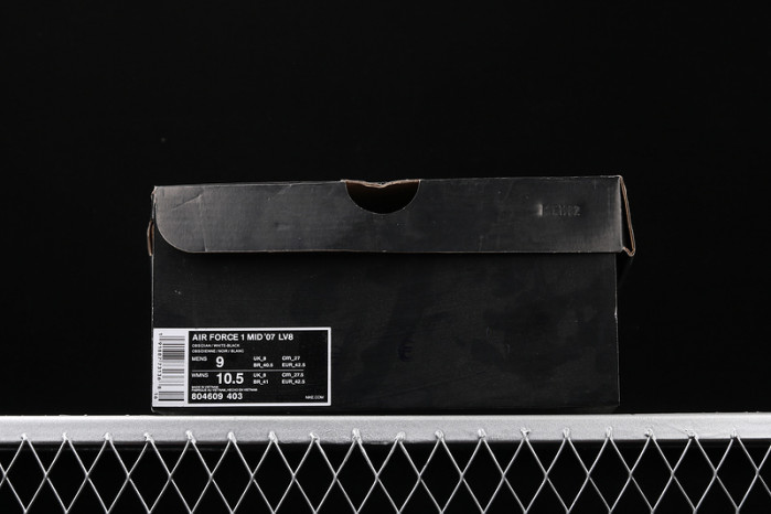 nike air force 1 mid 