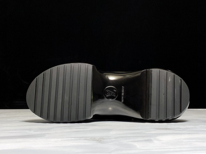 louiv archlight sneaker