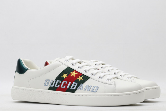 G*u*i ace embroidered low-top sneaker 603693 0fi10 9069