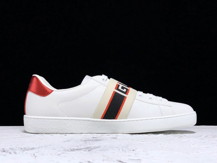 G*u*i ace embroidered low-top sneaker