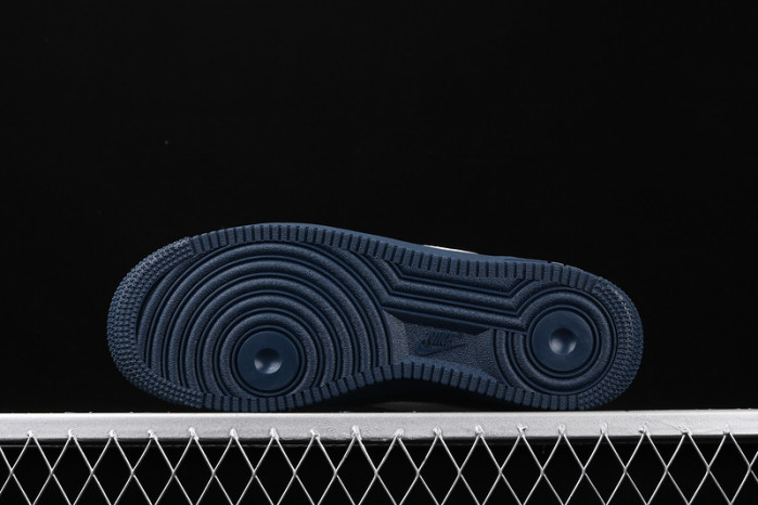 nike air force 1 mid 