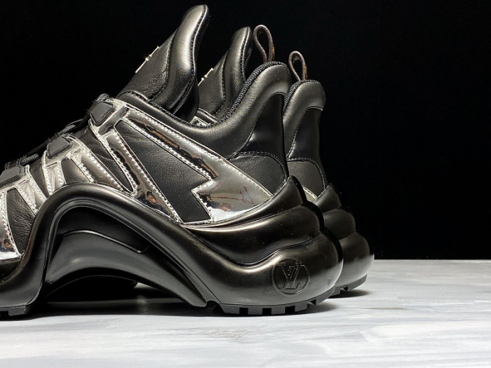 louiv archlight sneaker