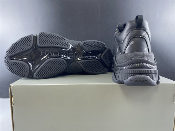 blcg sneaker triple.s.gomma black 524039 w06e2 2020