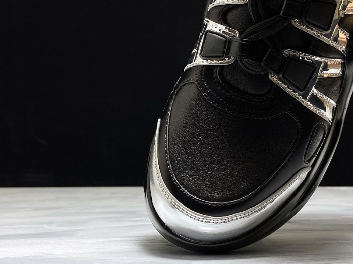louiv archlight sneaker