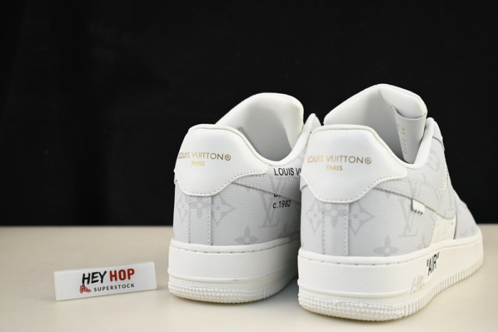 nike air force1 sneakers