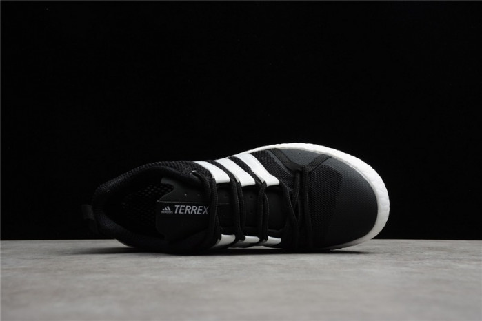 terrex cc boat graphic