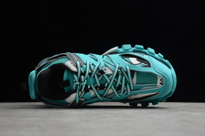 blcg triple trainer 542436 w2la1 4008