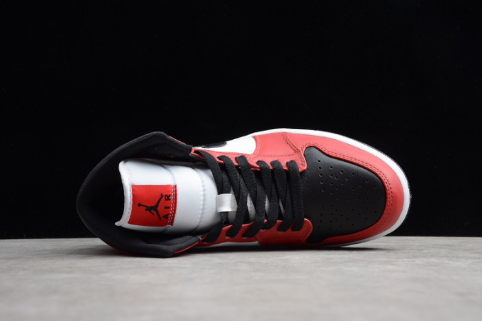 air jordan 1 mid chicago toe 554724-069