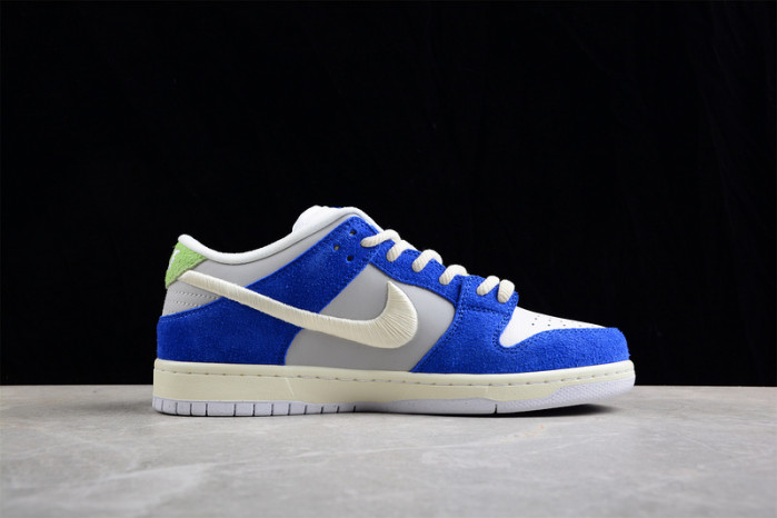 nike dunk low x fly streetwear dq5130-400