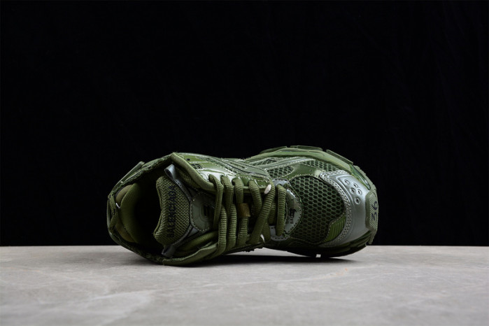 blcg runner 677402 w1rn3 2025