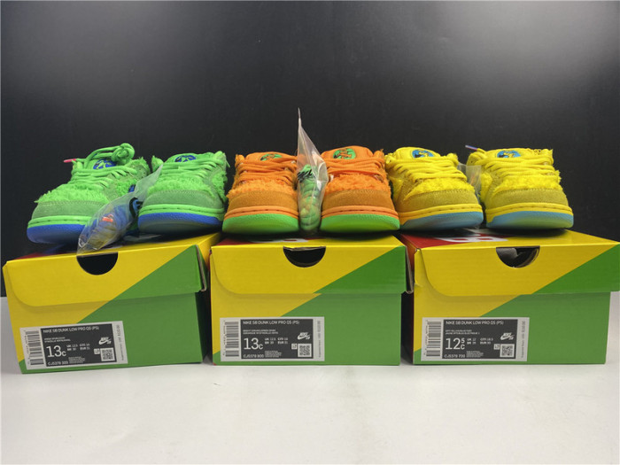 kids grateful dead x nike sb dunk low “green bear”