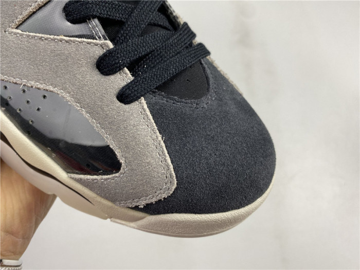 air jordan 6 wmns “tech Ch*0me