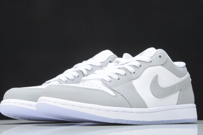 air jordan 1 low wolf grey (w) dc0774-105
