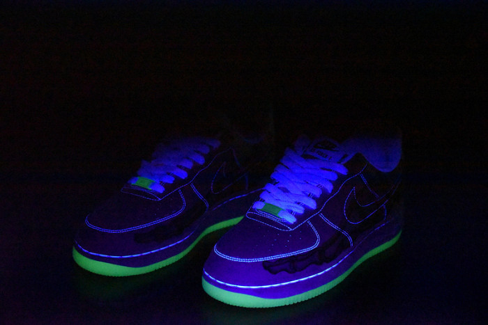 nike air force 1 low skeleton halloween (2018) bq7541-100