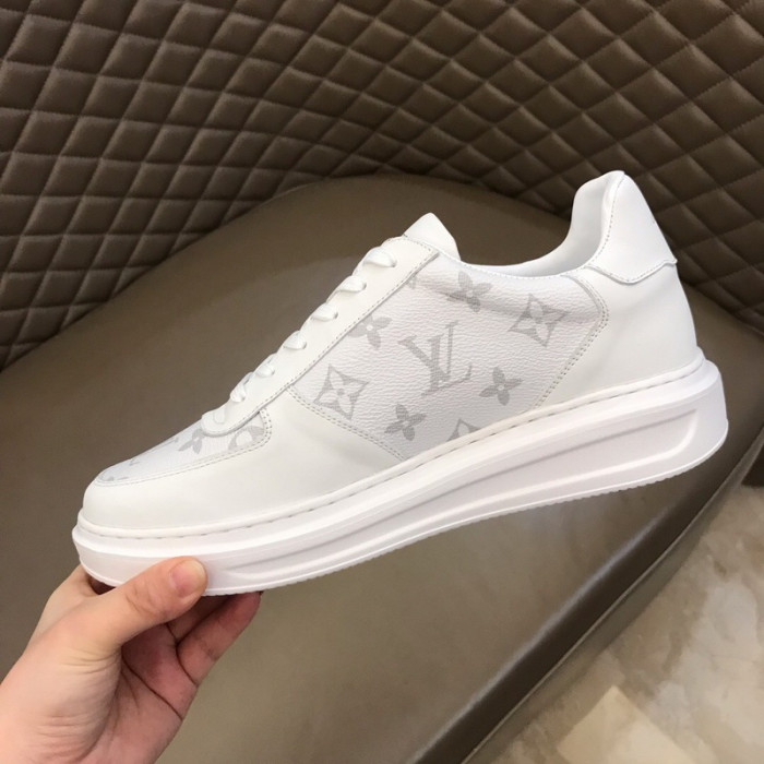 louiv beverly hills sneaker