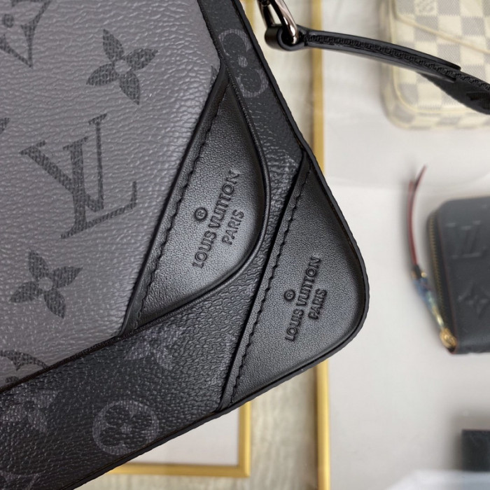 louiv trio messenger bag 25 *18 *4cm m69443