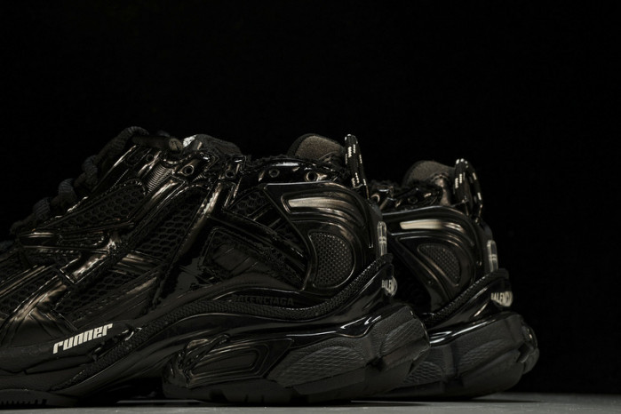 blcg runner 677403 w3rb 11000