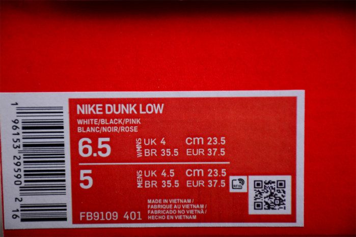 nike dunk low gs fb9109-401