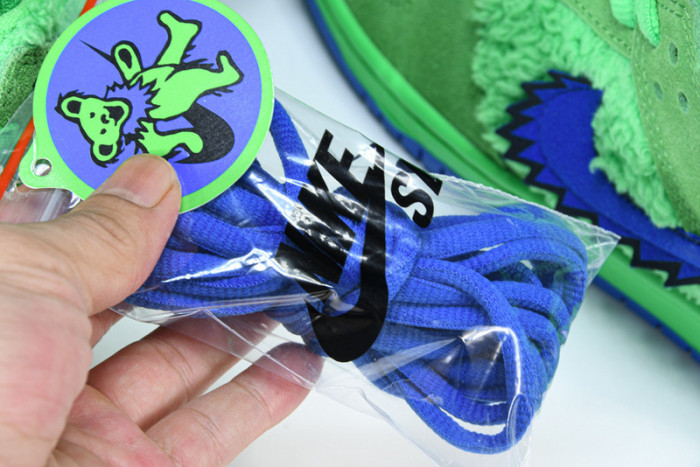 grateful dead x nike sb dunk low “green bear” cj5378-300