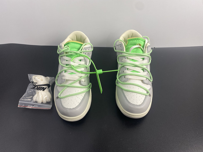 nike dunk low lot 7 dm1602-108