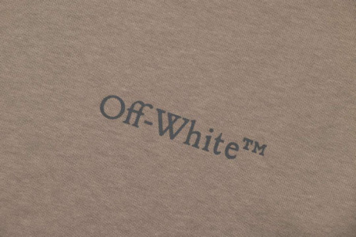 off-white t-shirt w44
