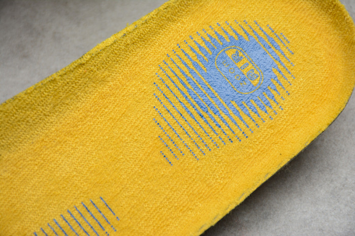 nike sb dunk low newcastle brown ale 313170-741