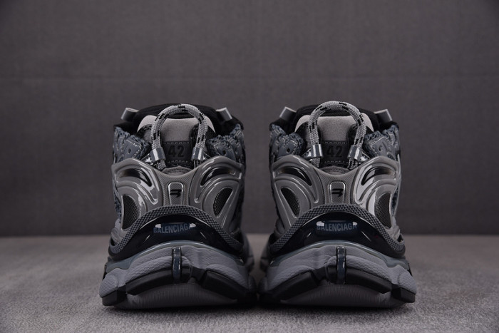 blcg runner 677403 w3rbr 1515