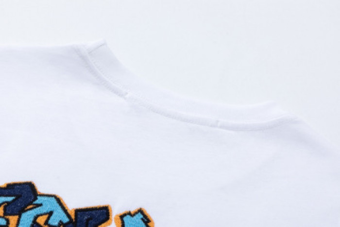 off-white t-shirt w04