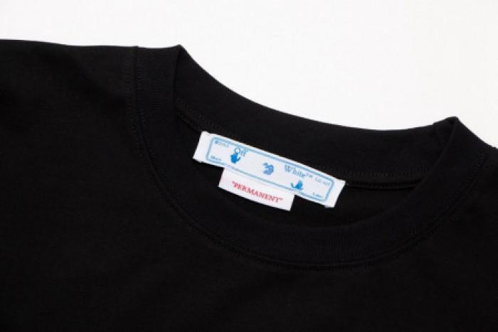off-white t-shirt w43