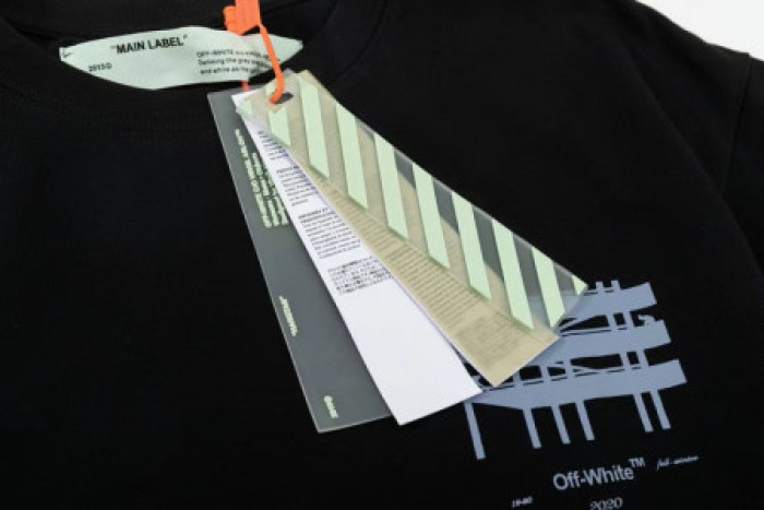 off-white t-shirt w25