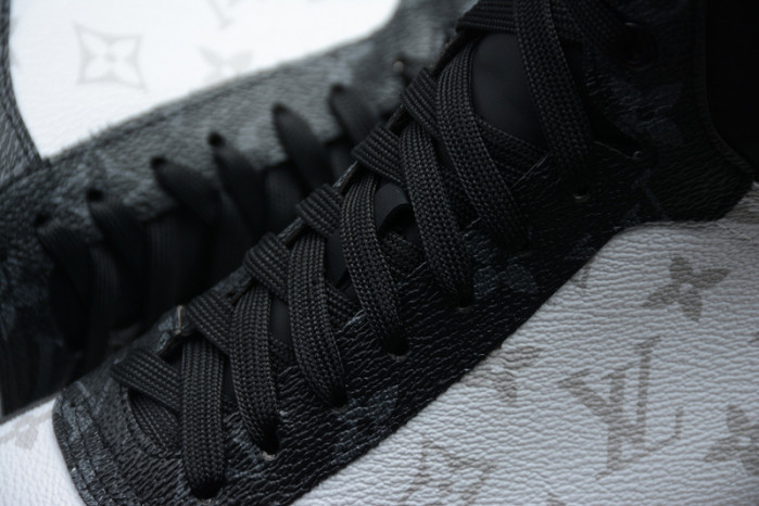 louiv stellar sneaker