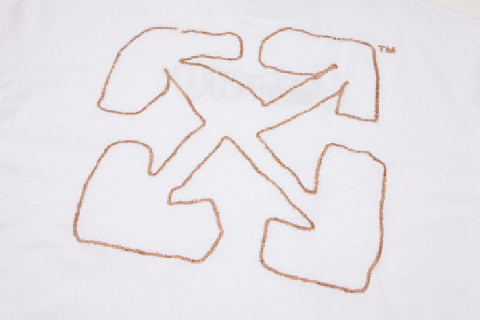 off-white t-shirt w35