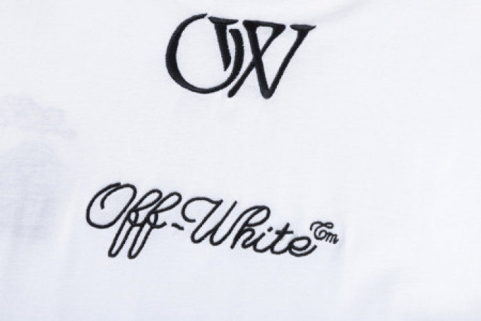 off-white t-shirt w28