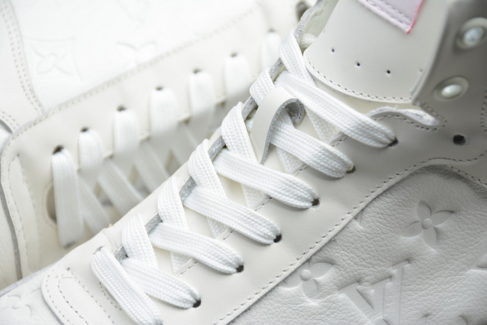 louiv stellar sneaker