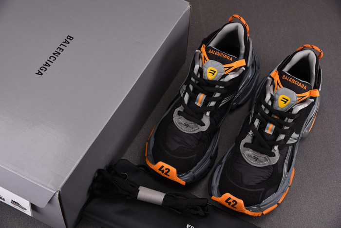 blcg runner 772774 w3rny 4018