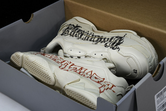 blcg triple s w2fay-9016