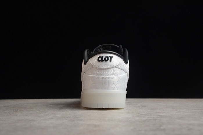 clot x fragment x nike dunk low fn0315-110