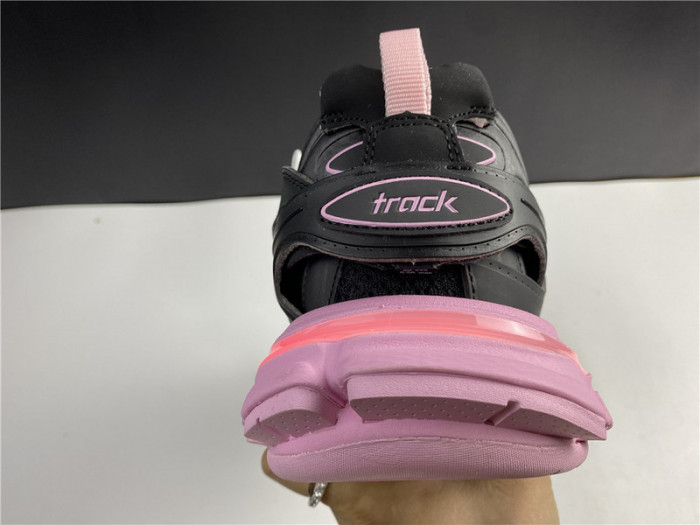 blcg track trainer pink and black 542023 w3ac1 1050 (led)