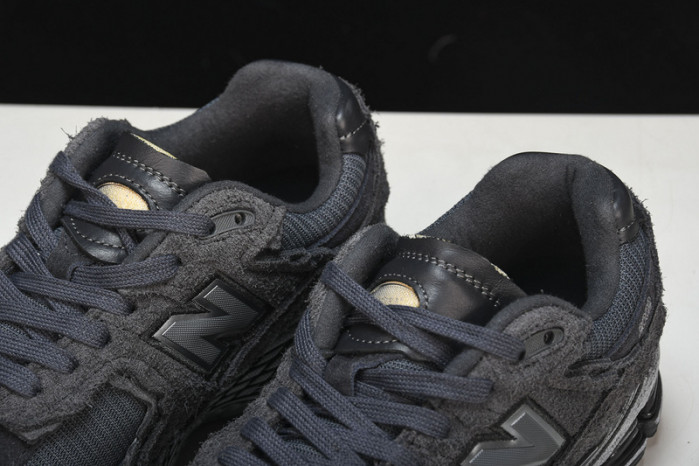 new balance 2002r protection pack phantom m2002rdb