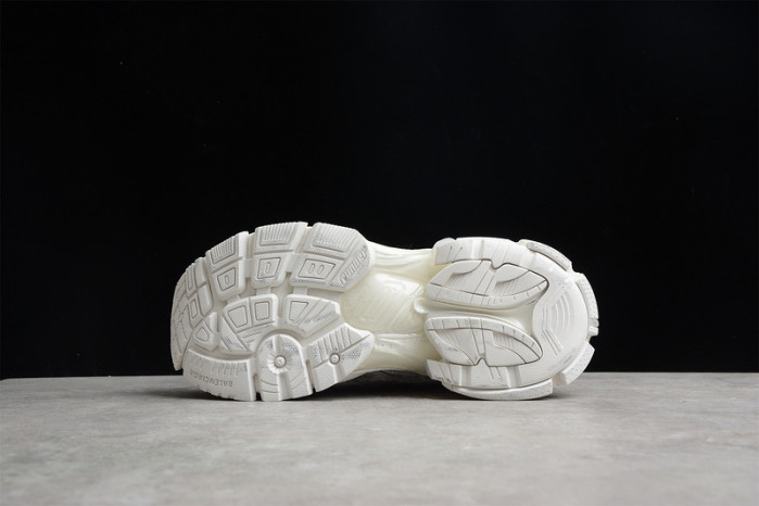 blcg runner 677402 w3ra9 9000