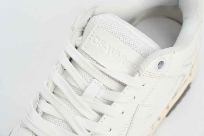 of™ c/o virgil abloh out of office low-top leather sneakers ‘ooo“