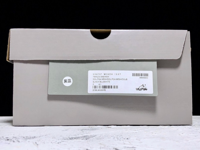 blcg sneaker triple.s.gomma 536737 w09oh 1007