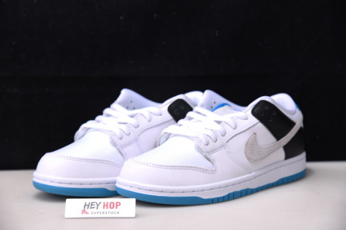 nike sb dunk low “laser blue” bq6817-101