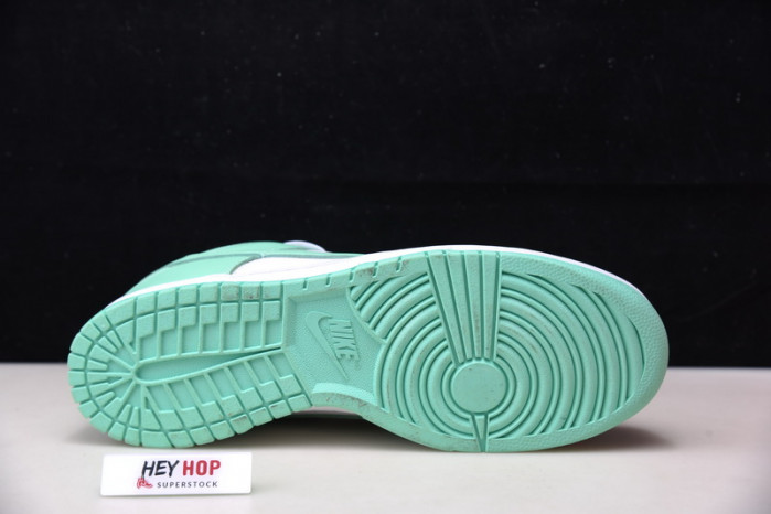 nike dunk low green glow (w) dd1503-105