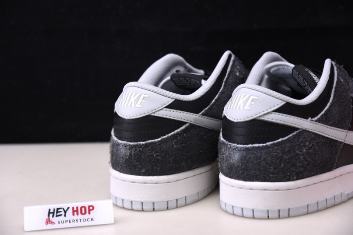 nike sb dunk low retro animal pack zebra dh7913-001